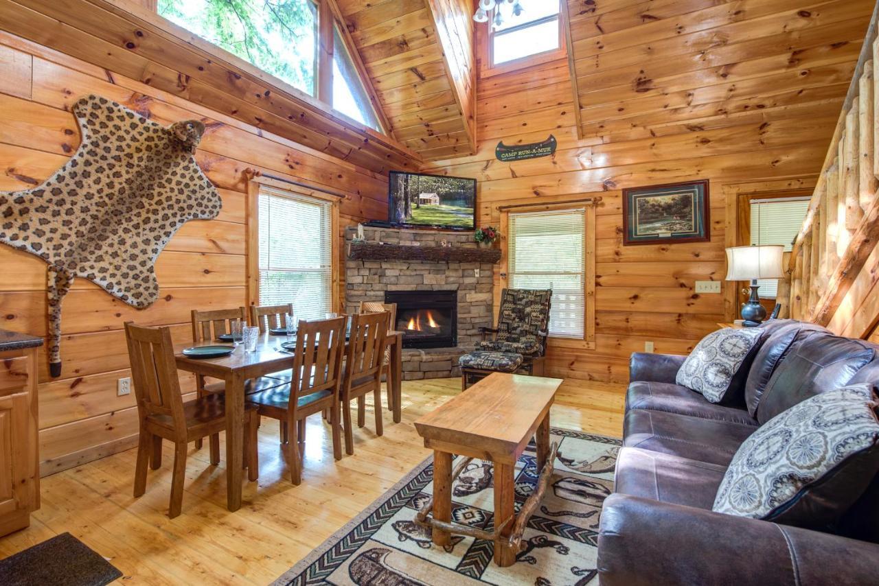 Cabin Of Dreams, 3 Bedroom Water View, Wifi, Hot Tub, Pool Table, Sleep 8 Sevierville Eksteriør billede