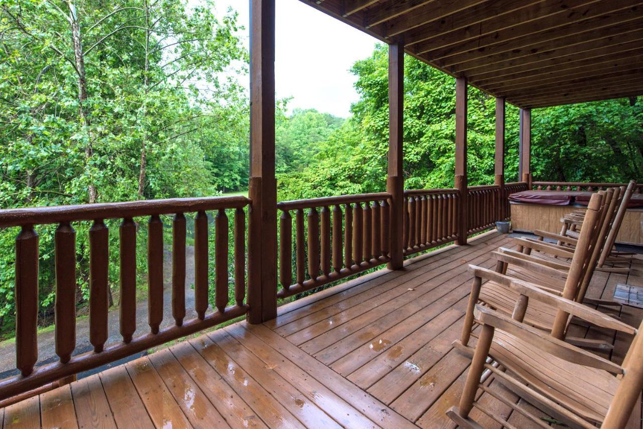 Cabin Of Dreams, 3 Bedroom Water View, Wifi, Hot Tub, Pool Table, Sleep 8 Sevierville Eksteriør billede